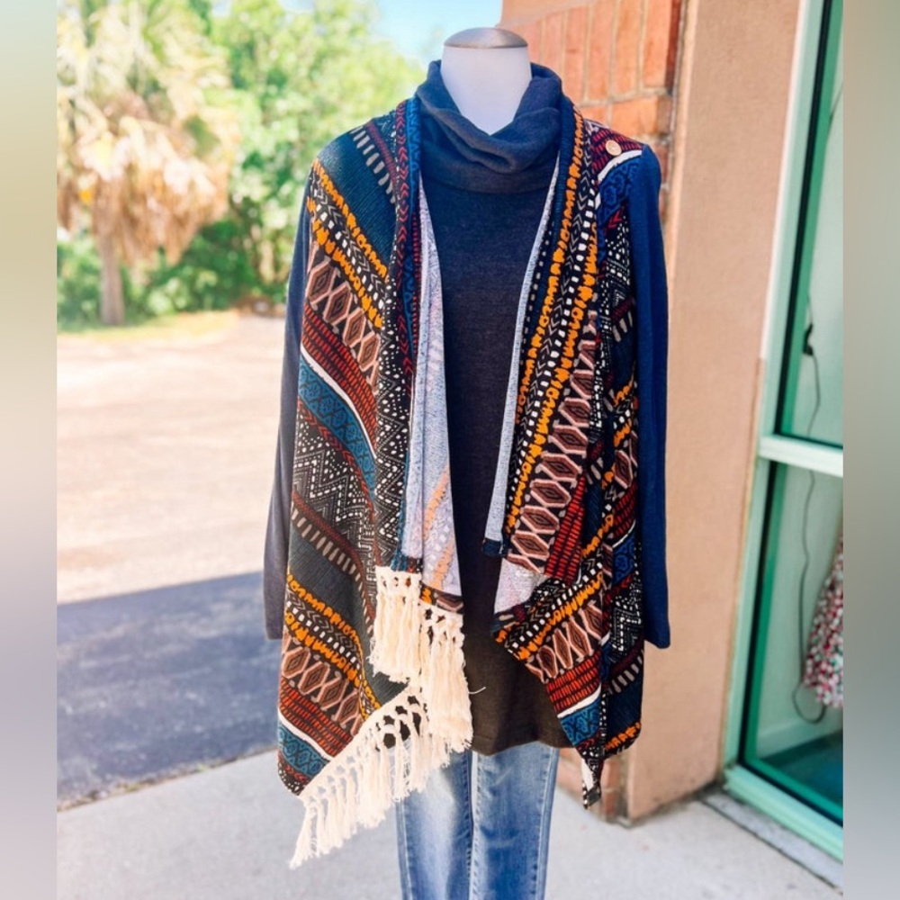 🛍️3/$10!! BRAND NEW! Navy Tribal Tassel Fringe Button Cardigan Sweater. Size LG - Picture 3 of 3